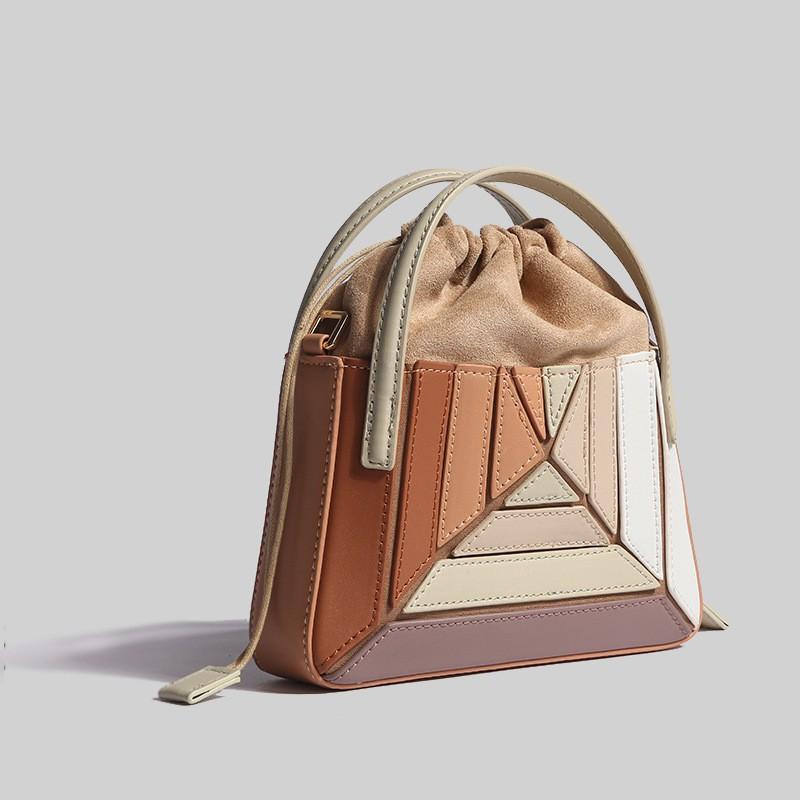 2025 Popular Color Dopamine Turkish Style Niche Design Pleated Fashionable Mini Handbag Cross-body Bag коричневий
2025 Popular Color Dopamine Turkish Style Niche Design Pleated Fashionable Mini Handbag Cross-body Bag коричневий