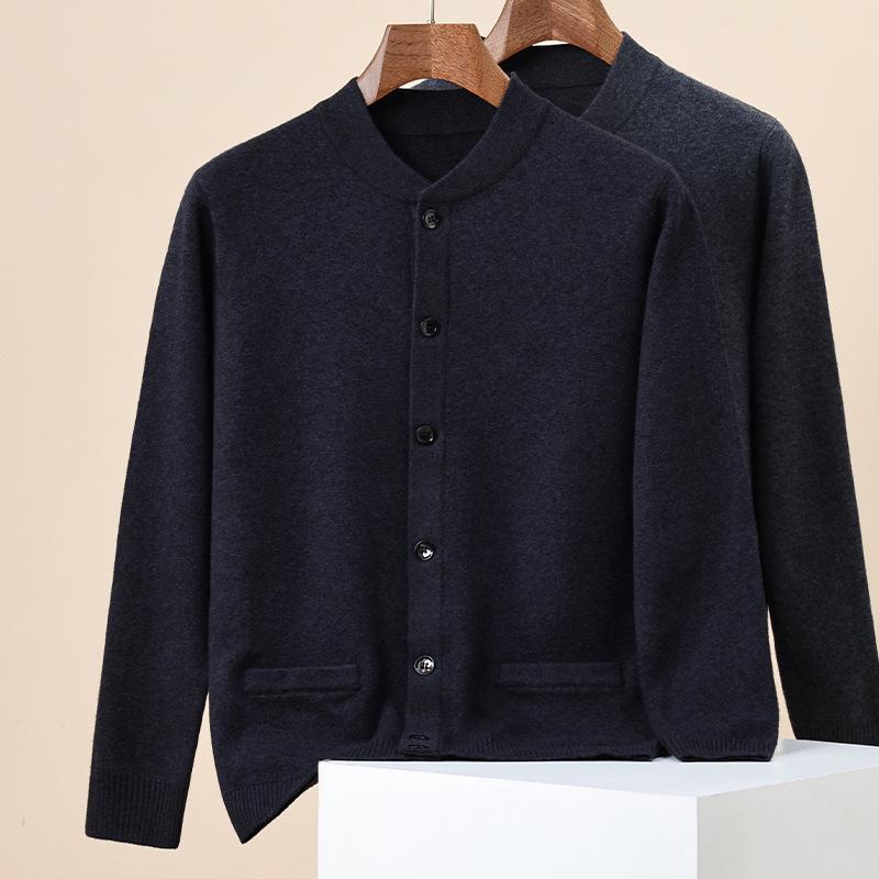Men s 100% Wool Knit Cardigan Sweater with Pockets - 2025 Autumn/Winter Collection Small
Men s 100% Wool Knit Cardigan Sweater with Pockets - 2025 Autumn/Winter Collection Small