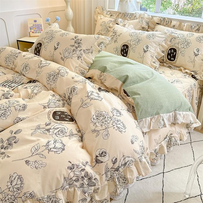 2025 New Cotton Printed Lace Lace Quilt Cover Korean-style Skin-friendly Duvet Skin Friendly Breathable 150x200 220x240 Bedding 48x74cm 2 pillowcase
2025 New Cotton Printed Lace Lace Quilt Cover Korean-style Skin-friendly Duvet Skin Friendly Breathable 150x200 220x240 Bedding 48x74cm 2 pillowcase
