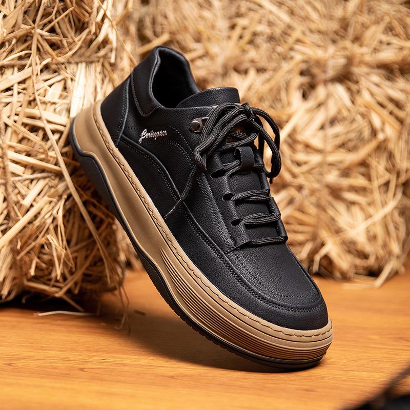Cowhide men s shoes with velvet 2024 new crooked head clown shoes trendy leather versatile sports warm casual shoes men 38
Cowhide men s shoes with velvet 2024 new crooked head clown shoes trendy leather versatile sports warm casual shoes men 38