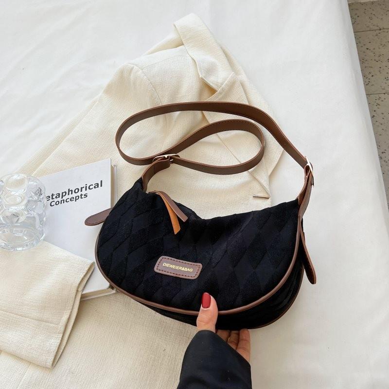 Chic And Versatile Dumpling Crossbody Bag For Women In Elegant Black Quilted Design Black Diamond
Chic And Versatile Dumpling Crossbody Bag For Women In Elegant Black Quilted Design Black Diamond