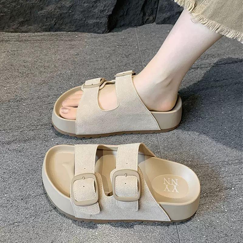 Thick-soled retro slippers women s summer new outer wear fashionable versatile one-word drag Birkenstock beach vacation sandals 40
Thick-soled retro slippers women s summer new outer wear fashionable versatile one-word drag Birkenstock beach vacation sandals 40