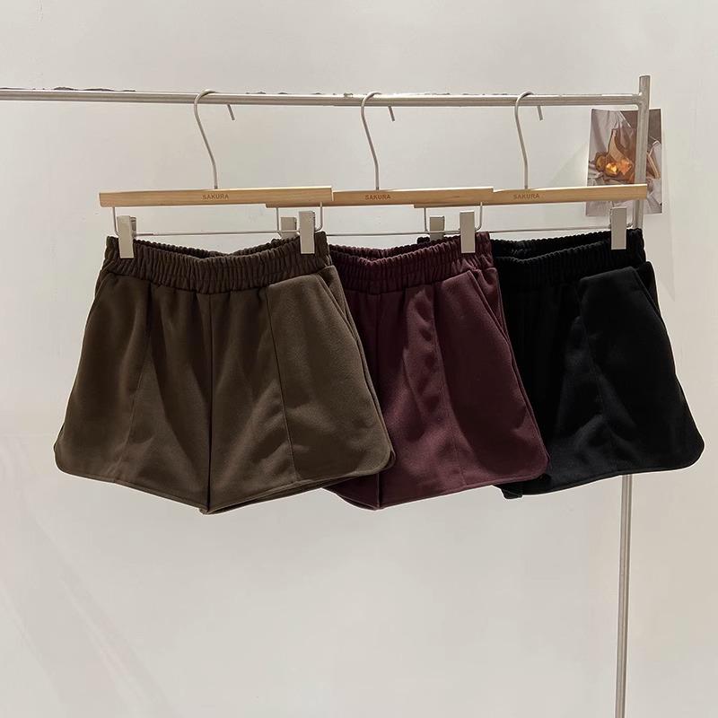 2024 A/W Korean Style Women s High Waist Wool Wide Leg Shorts: Casual, Versatile, Slimming, Solid Color 2XL кофейный
2024 A/W Korean Style Women s High Waist Wool Wide Leg Shorts: Casual, Versatile, Slimming, Solid Color 2XL кофейный