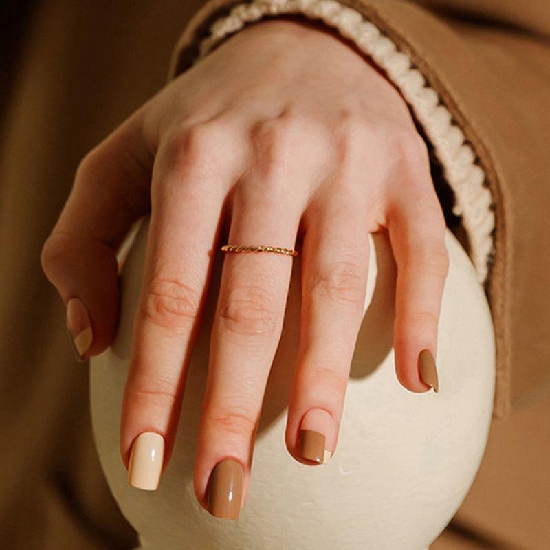 Многоразовые типсы для ногтей Крем Латте (Обычный квадрат)
Многоразовые типсы для ногтей Крем Латте (Обычный квадрат)