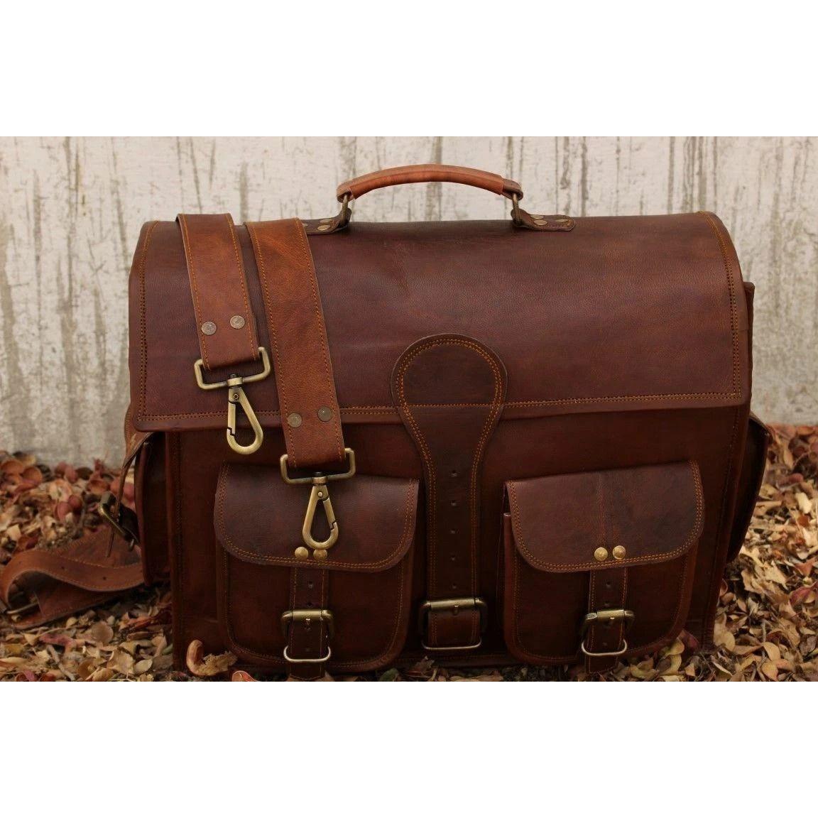 Мужская сумка-мессенджер из натуральной винтажной кожи, на плечо, для ноутбука, из козьей кожи 16 x 12 x 5 in
Мужская сумка-мессенджер из натуральной винтажной кожи, на плечо, для ноутбука, из козьей кожи 16 x 12 x 5 in