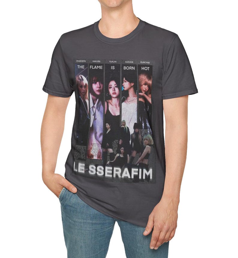 LE SSERAFIM K-Pop Where the heck is sakd Glitch Art Graphic Oversized Streetwear Fan Merch T-Shirt Top for FEARNOT & K-Pop Enthusiasts XXXL
LE SSERAFIM K-Pop Where the heck is sakd Glitch Art Graphic Oversized Streetwear Fan Merch T-Shirt Top for FEARNOT & K-Pop Enthusiasts XXXL