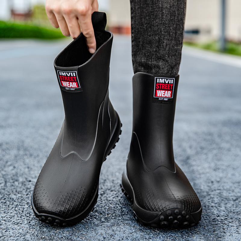 Men s Low-top Rain Boots, Fashionable And Versatile Outdoor Non-slip Waterproof Shoes, Lightweight And Simple Rubber Shoes And Rain Boots 39 чёрный
Men s Low-top Rain Boots, Fashionable And Versatile Outdoor Non-slip Waterproof Shoes, Lightweight And Simple Rubber Shoes And Rain Boots 39 чёрный
