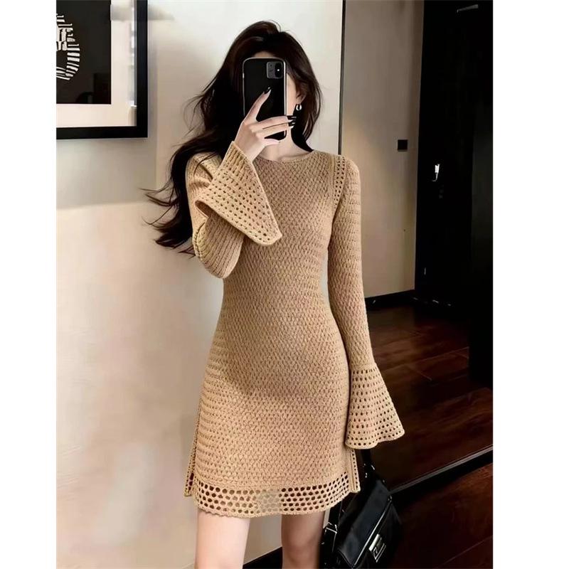 Elegant Khaki Knit Dress: French Style for Autumn & Winter S
Elegant Khaki Knit Dress: French Style for Autumn & Winter S