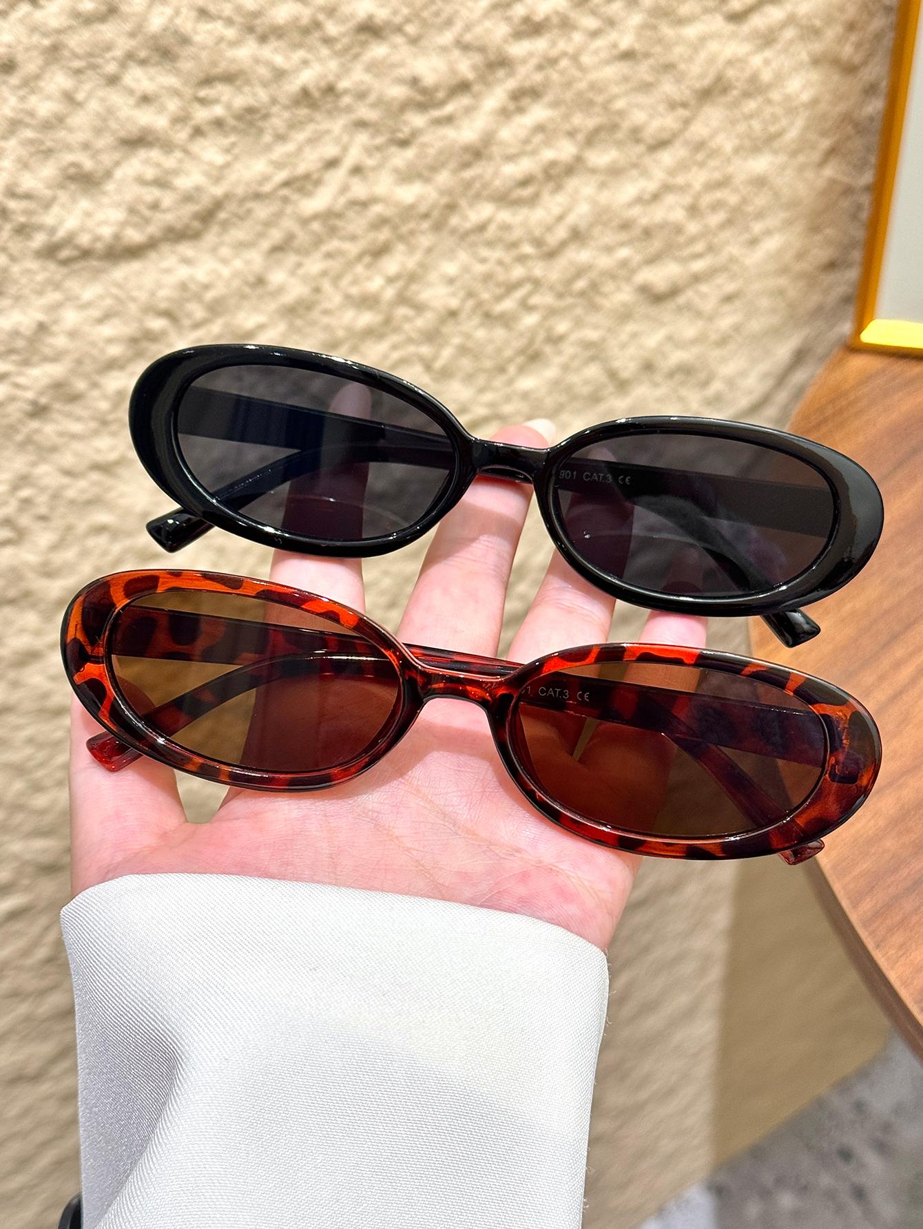 2Pcs Oval Narrow Frame Women s Sunglasses Set, Two Colors, No Style Preference, Fashionable Outfits, Street Photography, Driving
2Pcs Oval Narrow Frame Women s Sunglasses Set, Two Colors, No Style Preference, Fashionable Outfits, Street Photography, Driving