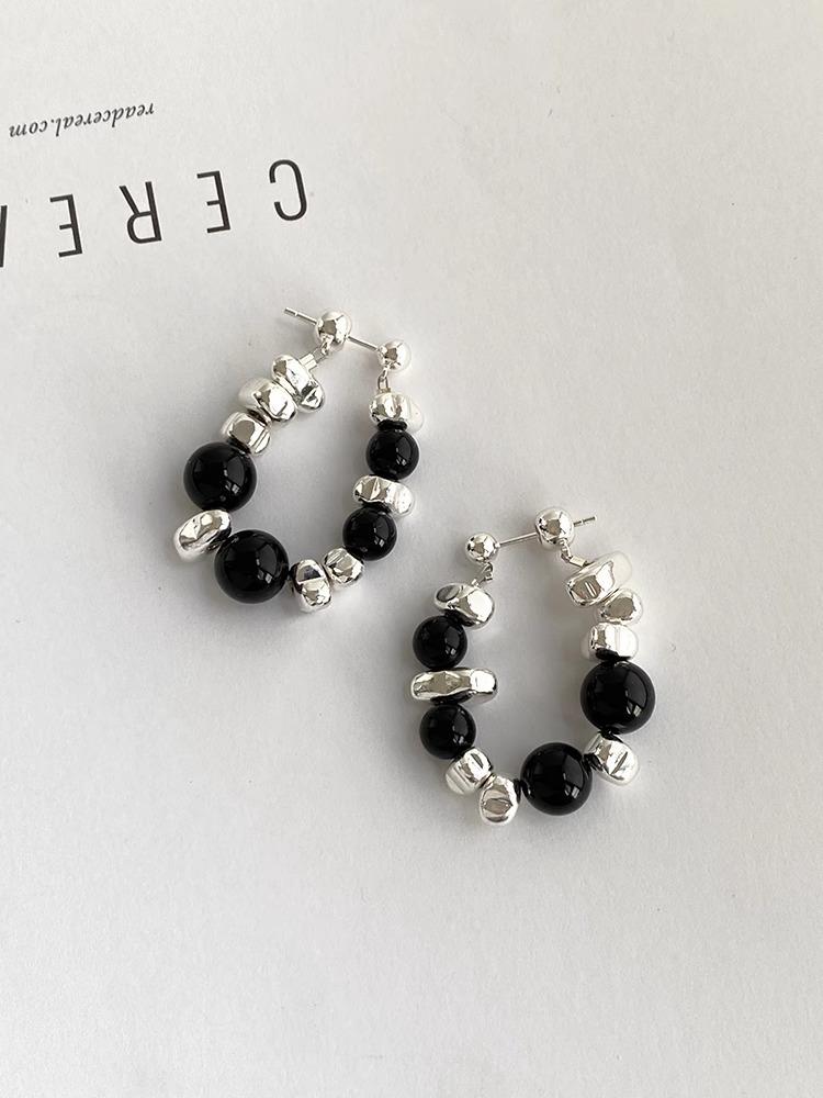 Silver needle design broken silver black agate earrings niche trendy cool stud earrings women
Silver needle design broken silver black agate earrings niche trendy cool stud earrings women