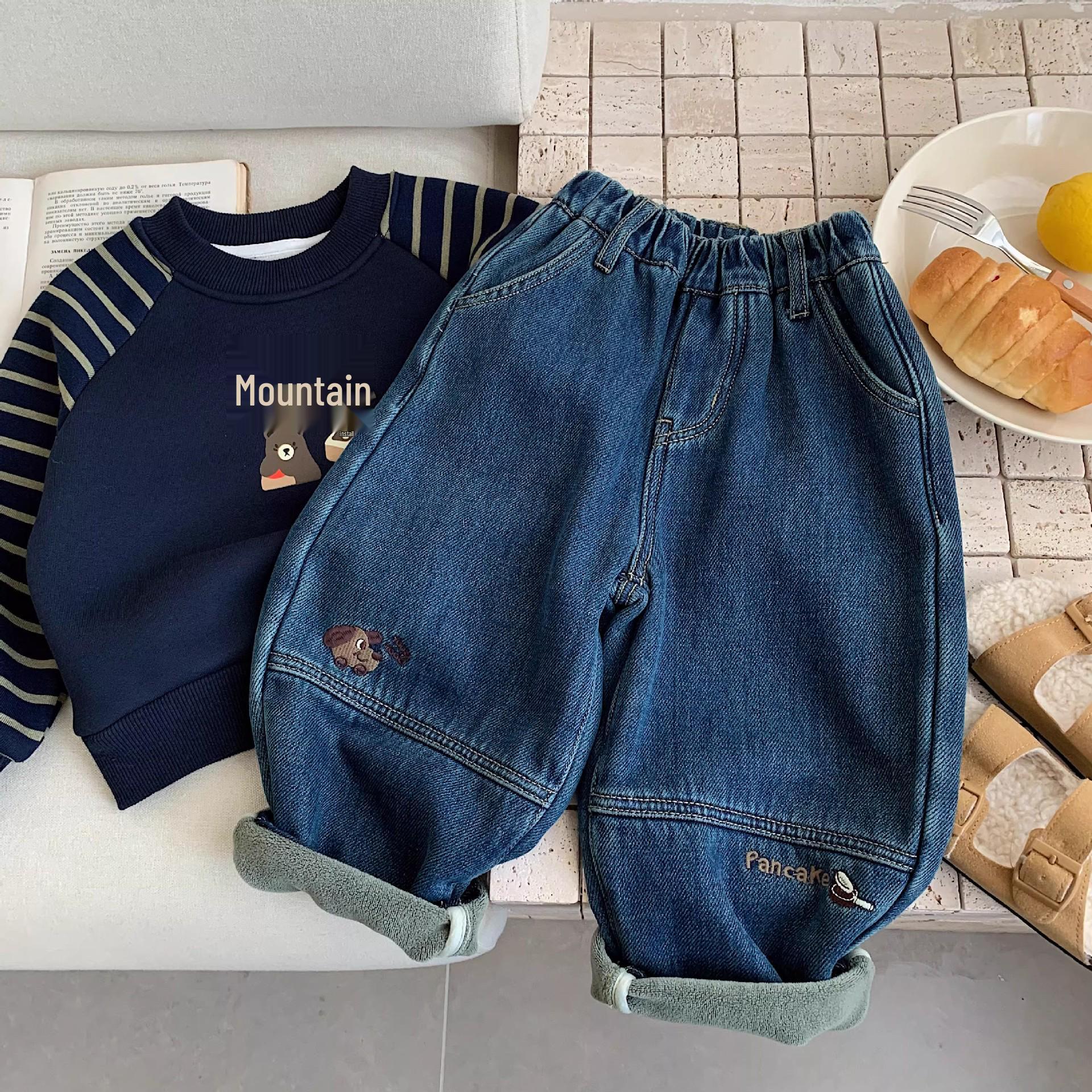 Boys Winter 2025 Fleece-Lined Denim Cartoon Pants 120 синій
Boys Winter 2025 Fleece-Lined Denim Cartoon Pants 120 синій