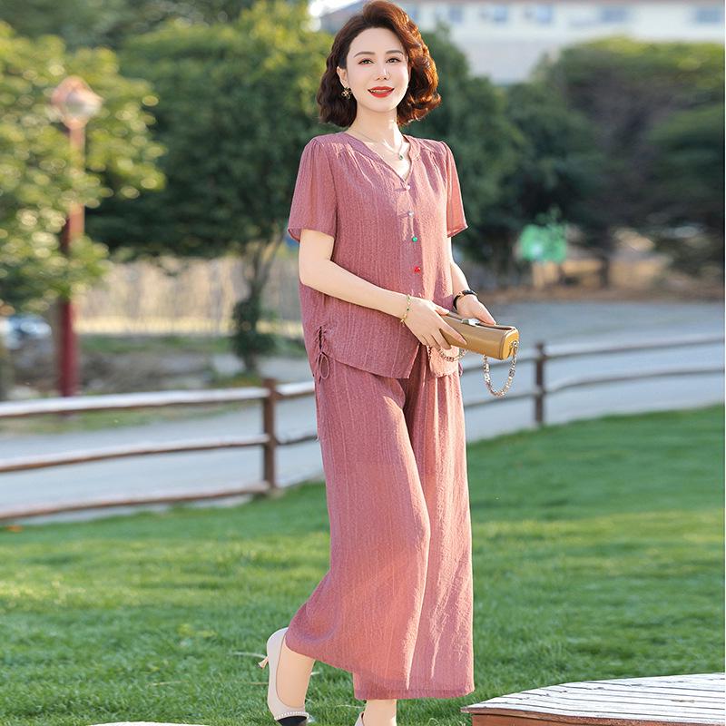 Summer Cotton Linen Set: Women s Loose Slimming Two-Piece Outfit - Top & Wide-Leg Pants for Middle-Aged and Elderly Mothers XL (95-113 jin)
Summer Cotton Linen Set: Women s Loose Slimming Two-Piece Outfit - Top & Wide-Leg Pants for Middle-Aged and Elderly Mothers XL (95-113 jin)
