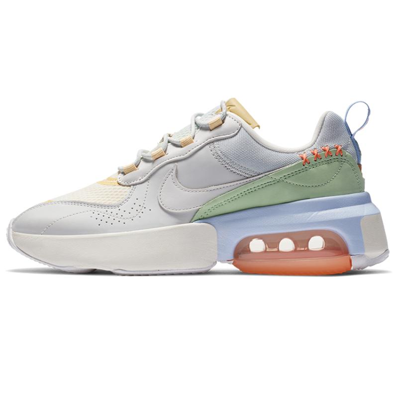 Nike Air Max Verona Photon Dust Women s Sneakers Casual Shoes CZ8683-011 36.5
Nike Air Max Verona Photon Dust Women s Sneakers Casual Shoes CZ8683-011 36.5