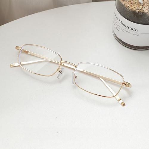 New Small Frame Rectangle Sunglasses Women S Brand Designer Classic Square Sun Glasses Men S Vintage Eyewear Uv400
New Small Frame Rectangle Sunglasses Women S Brand Designer Classic Square Sun Glasses Men S Vintage Eyewear Uv400