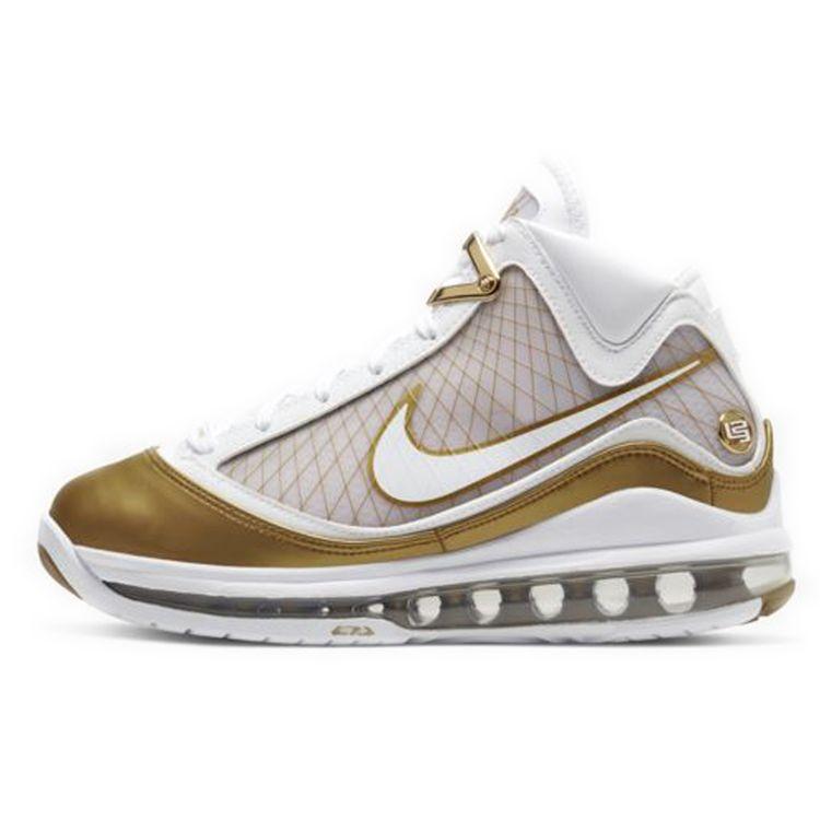 Кроссовки Nike Air Max LeBron 7 QS GS China Moon 2020 Gold White Metallic-Gold CK0719-100
Кроссовки Nike Air Max LeBron 7 QS GS China Moon 2020 Gold White Metallic-Gold CK0719-100