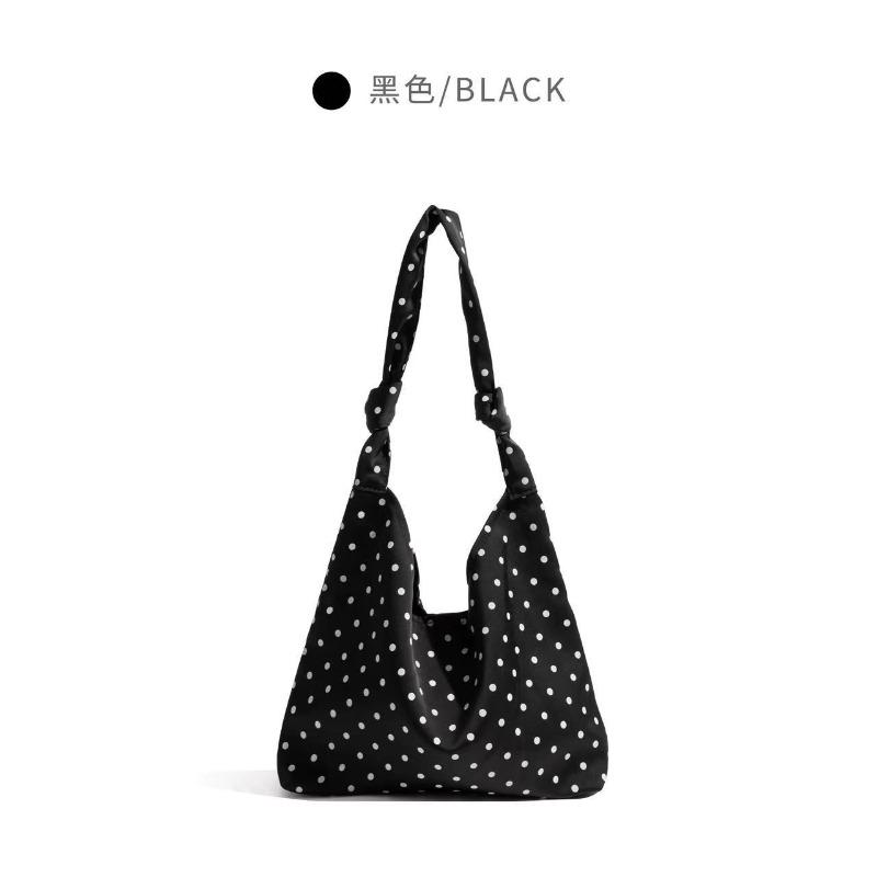 New commuter personality fashion polka dot retro large capacity tote bag soft and lightweight ins shoulder armpit women s bag
New commuter personality fashion polka dot retro large capacity tote bag soft and lightweight ins shoulder armpit women s bag