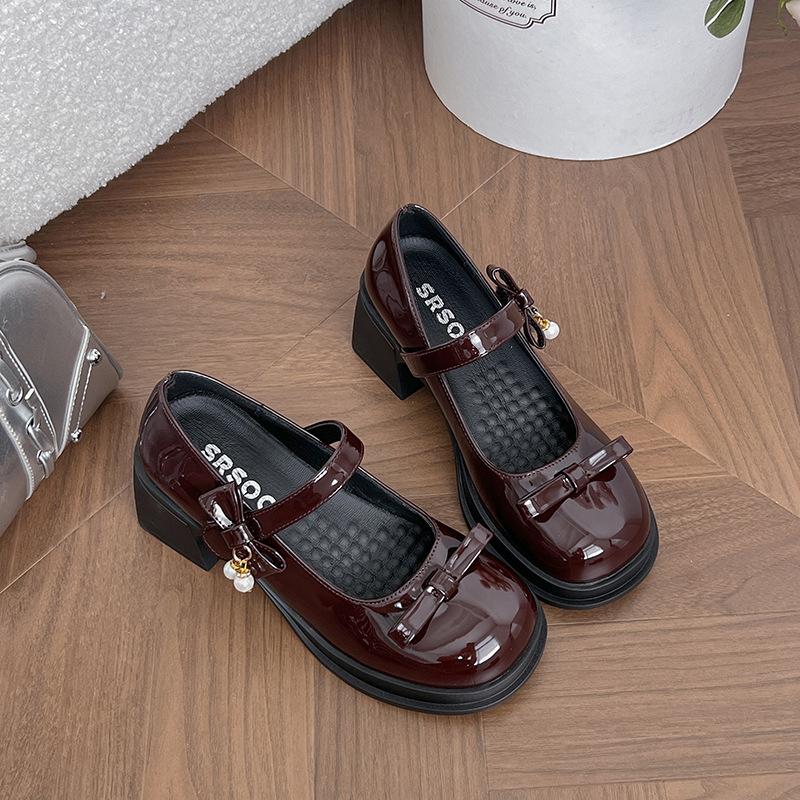 Французский толстый каблук водонепроницаемый стол высокие каблуки женские 2025 весна новые маленькая толстая подошва увеличивающие рост Мэри Джейн маленькие кожаные туфли 40 коричневый
Французский толстый каблук водонепроницаемый стол высокие каблуки женские 2025 весна новые маленькая толстая подошва увеличивающие рост Мэри Джейн маленькие кожаные туфли 40 коричневый