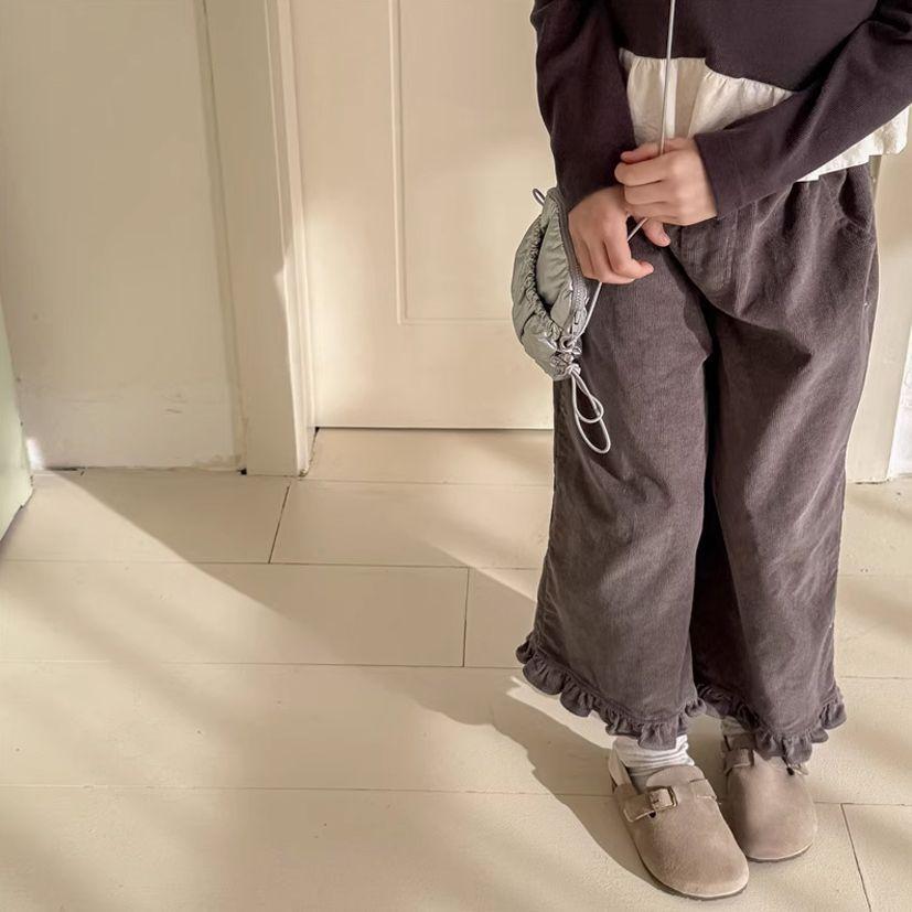 Corduroy Cropped Pants For Girls With Ruffled Hem, Stylish Wide-leg Pants 130
Corduroy Cropped Pants For Girls With Ruffled Hem, Stylish Wide-leg Pants 130