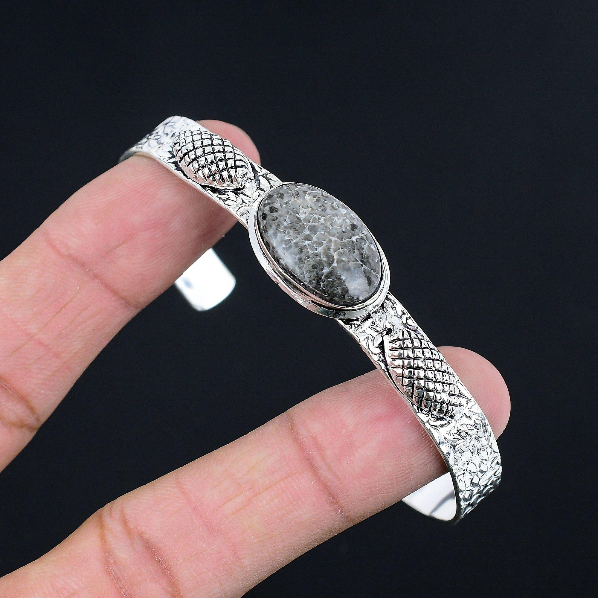 Daughters Day Deal Natural Stingray Coral 925 Silver Mother Wedding Boho Bangle Adjustable
Daughters Day Deal Natural Stingray Coral 925 Silver Mother Wedding Boho Bangle Adjustable