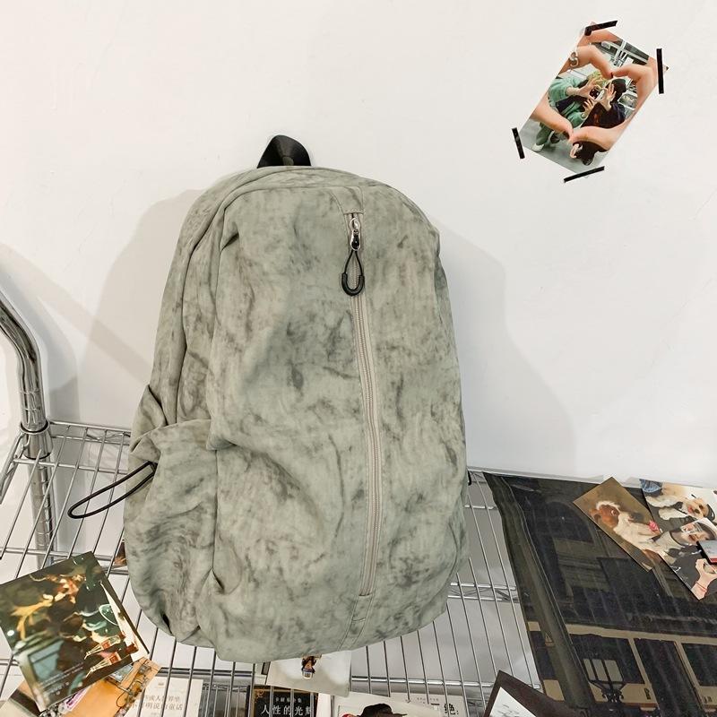 Large capacity dark pattern schoolbag, junior high school student design sense backpack, high school student couple tooling style, computer backpack
Large capacity dark pattern schoolbag, junior high school student design sense backpack, high school student couple tooling style, computer backpack