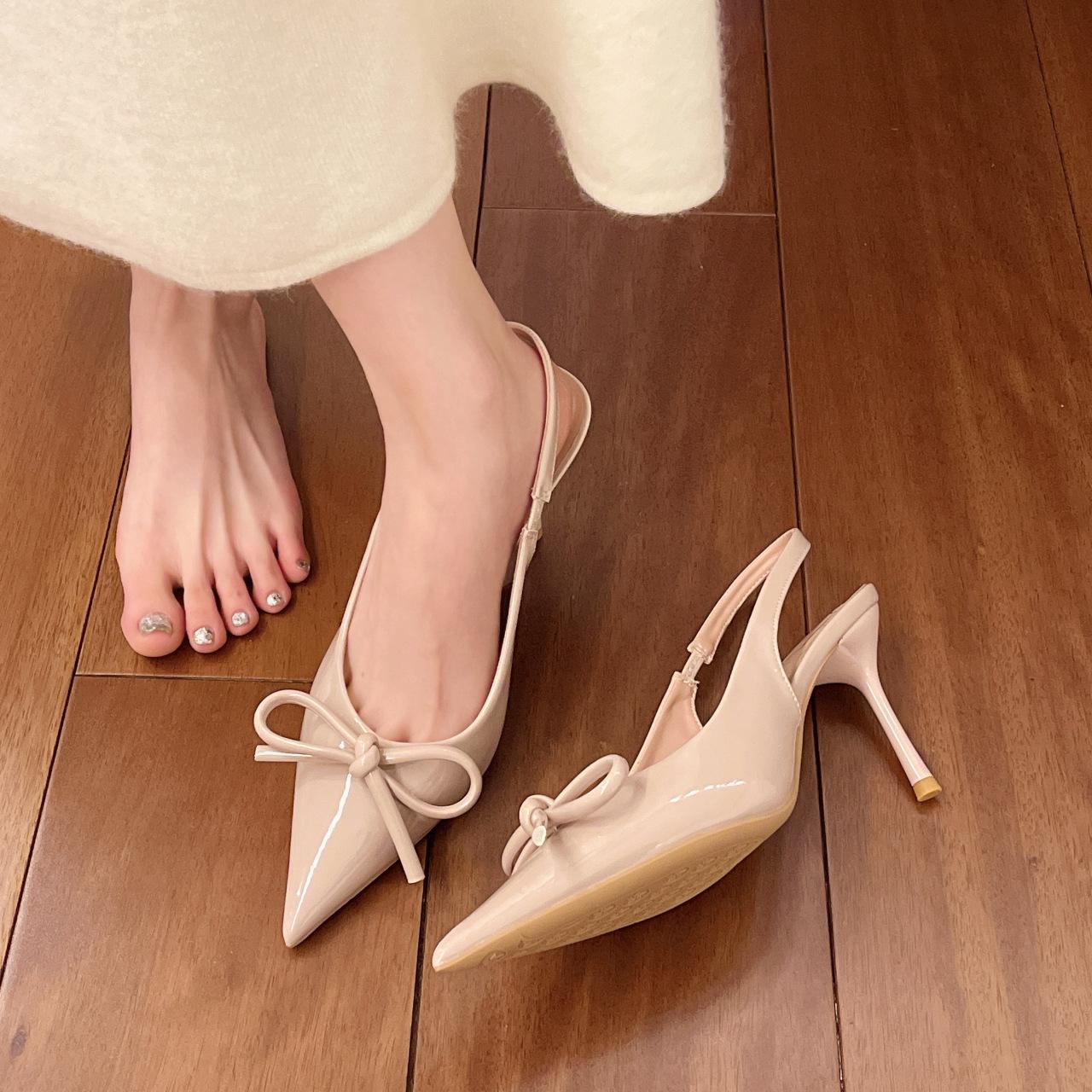 Xiaoxiangfeng pu leather bag head sandals pointed head stiletto high heels women s 2025 new back strap with skirt work shoes 34 абрикосовый
Xiaoxiangfeng pu leather bag head sandals pointed head stiletto high heels women s 2025 new back strap with skirt work shoes 34 абрикосовый