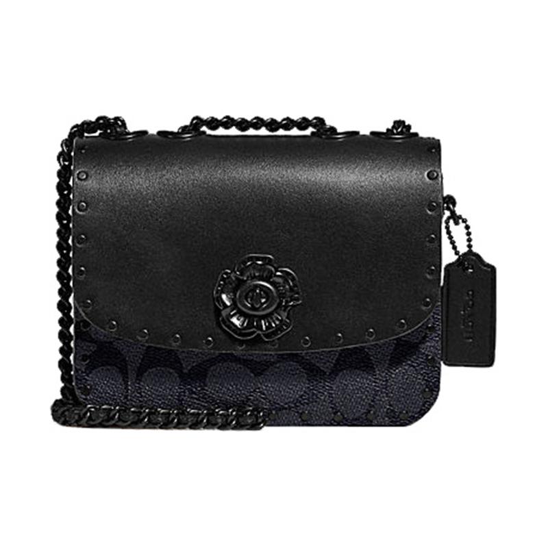 COACH Madison 16 rivet flap chain calfskin leather small square bag crossbody shoulder bag women s black presbyopia чорний
COACH Madison 16 rivet flap chain calfskin leather small square bag crossbody shoulder bag women s black presbyopia чорний