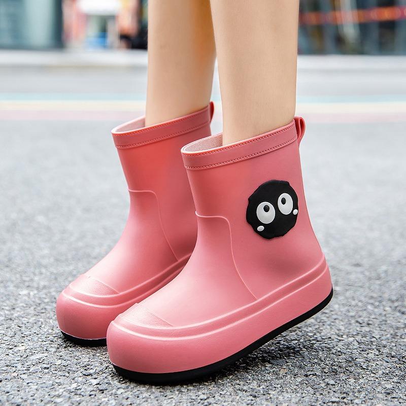Cute cartoon children s rain shoes women s velvet cotton non-slip waterproof shoes student rain boots short outdoor water boots 34-35 (inner length 22CM)
Cute cartoon children s rain shoes women s velvet cotton non-slip waterproof shoes student rain boots short outdoor water boots 34-35 (inner length 22CM)