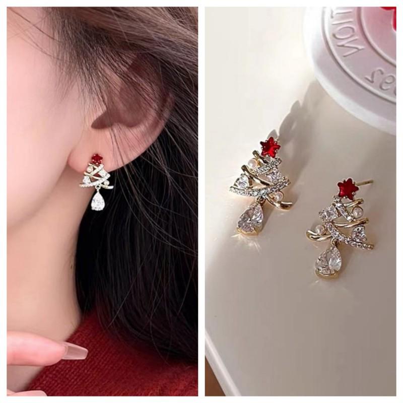 Elegant Rhinestone Christmas Tree Earrings - Trendy, High-End Design
Elegant Rhinestone Christmas Tree Earrings - Trendy, High-End Design