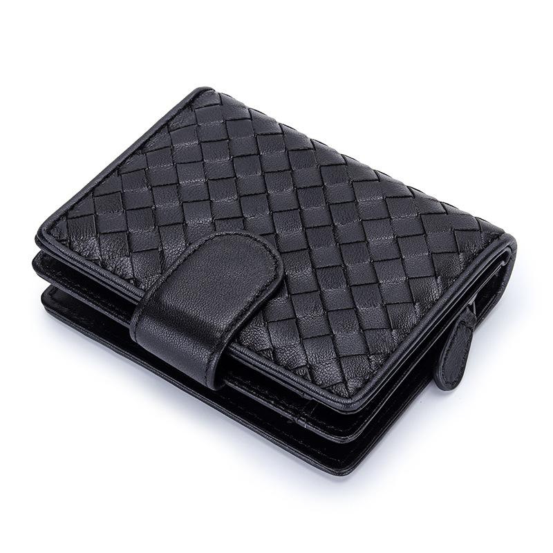 Full leather short wallet, women s sheepskin hand-woven small wallet, European and American fashion multi-functional vertical short clip change чёрный
Full leather short wallet, women s sheepskin hand-woven small wallet, European and American fashion multi-functional vertical short clip change чёрный