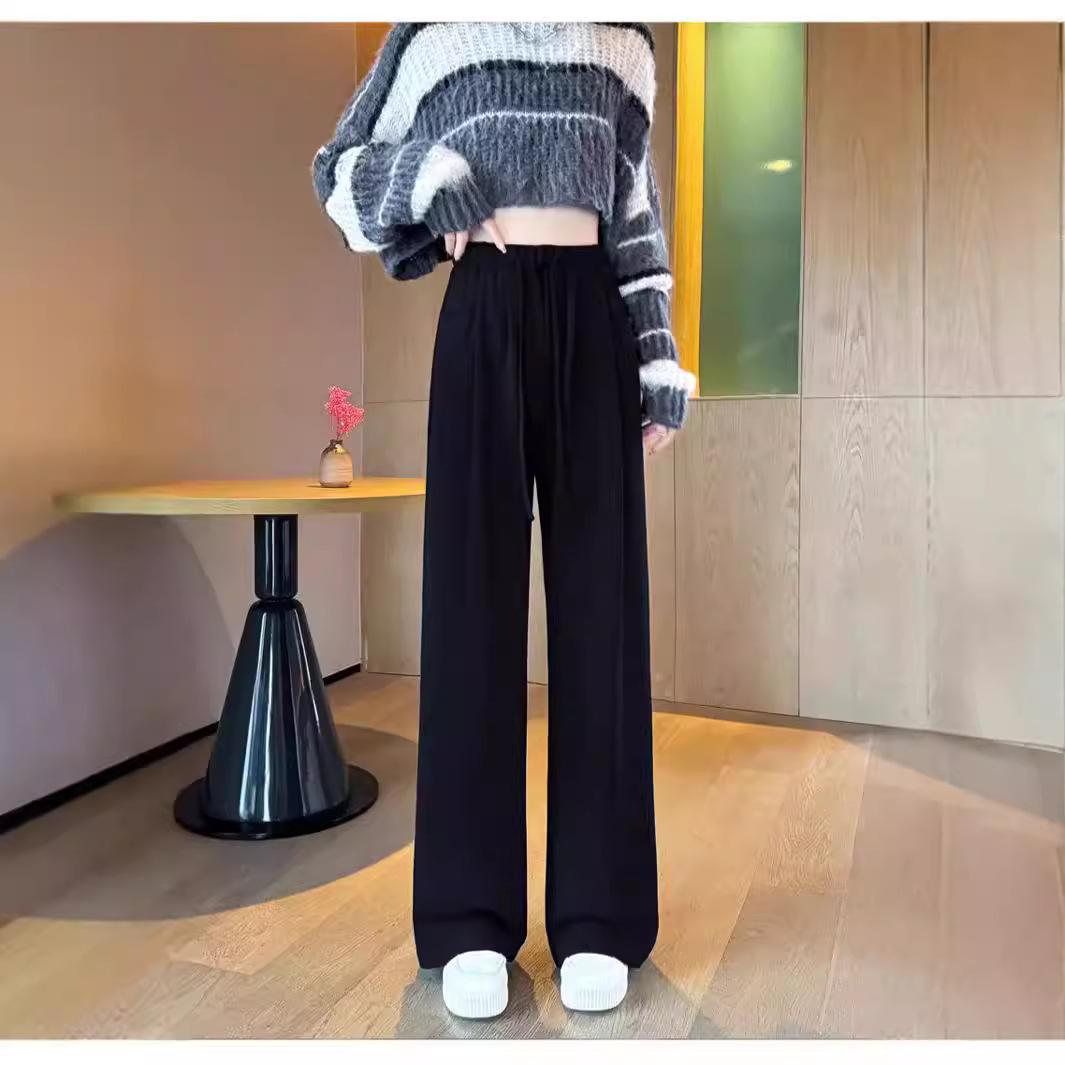 2024 Women s Sticky Rice Wide-Leg Pants: Loose, Floor-Length, Sporty Casual Trousers for Spring, Autumn, Winter Black
2024 Women s Sticky Rice Wide-Leg Pants: Loose, Floor-Length, Sporty Casual Trousers for Spring, Autumn, Winter Black