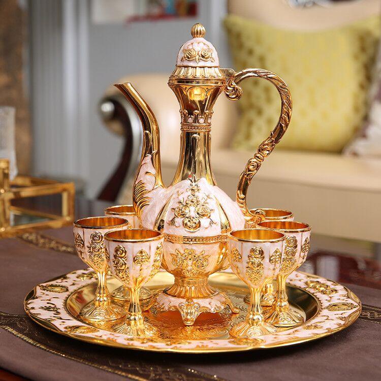 Рамадан Европейский стиль Металлический Винный Набор Костюм Креативный Ретро Духовный Набор Модный Винный Горшок Изысканный Винный Бокал
Рамадан Европейский стиль Металлический Винный Набор Костюм Креативный Ретро Духовный Набор Модный Винный Горшок Изысканный Винный Бокал