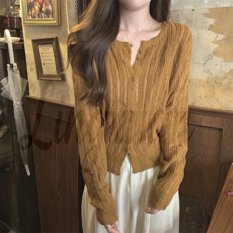 Korean Style Summer Spring Single-Breasted Knit Cardigan - Loose, Versatile, Hollow Texture One Size
Korean Style Summer Spring Single-Breasted Knit Cardigan - Loose, Versatile, Hollow Texture One Size