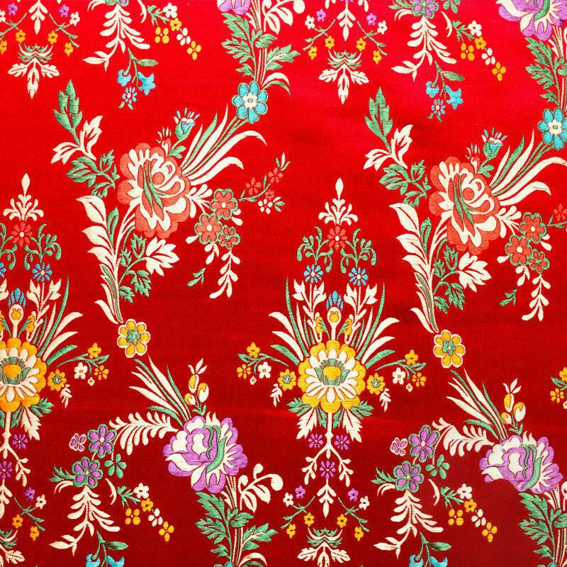 100*75cm Vintage Chinese Floral Pattern Damask Brocade Fabric For Sewing Kimono Dress Cheongsam Baby Clothes Satin Silk Fabric
100*75cm Vintage Chinese Floral Pattern Damask Brocade Fabric For Sewing Kimono Dress Cheongsam Baby Clothes Satin Silk Fabric