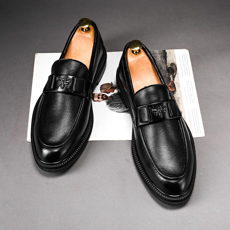 One-pedal leather shoes men s business dress Korean version of British casual men s shoes hairstylist Doudou wedding best man shoes 44
One-pedal leather shoes men s business dress Korean version of British casual men s shoes hairstylist Doudou wedding best man shoes 44