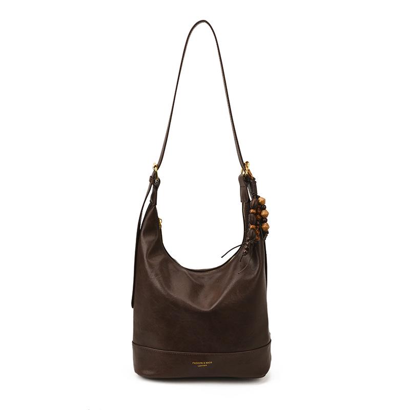 Elegant Women s PU Leather Crossbody Bag - Versatile, Spacious, Textured, with Retro Fashion and Bucket Design 31*14.5*34 cm
Elegant Women s PU Leather Crossbody Bag - Versatile, Spacious, Textured, with Retro Fashion and Bucket Design 31*14.5*34 cm