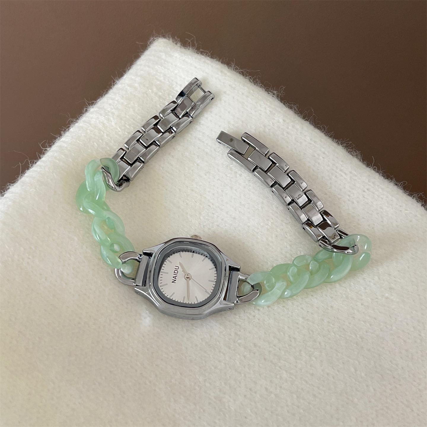 Luxury High-End Women s Watch Korean Style Student Quartz Watch Ladies Bracelet Wristwatch Fashionable Clock Gifts срібний/зелений
Luxury High-End Women s Watch Korean Style Student Quartz Watch Ladies Bracelet Wristwatch Fashionable Clock Gifts срібний/зелений