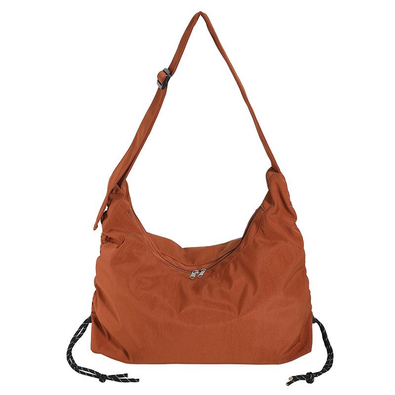 Large Capacity Casual Crossbody Bag, Women s New Style Bag, College Student Class Bag, Commuting Drawstring Unisex Shoulder Bag кирпич красный
Large Capacity Casual Crossbody Bag, Women s New Style Bag, College Student Class Bag, Commuting Drawstring Unisex Shoulder Bag кирпич красный