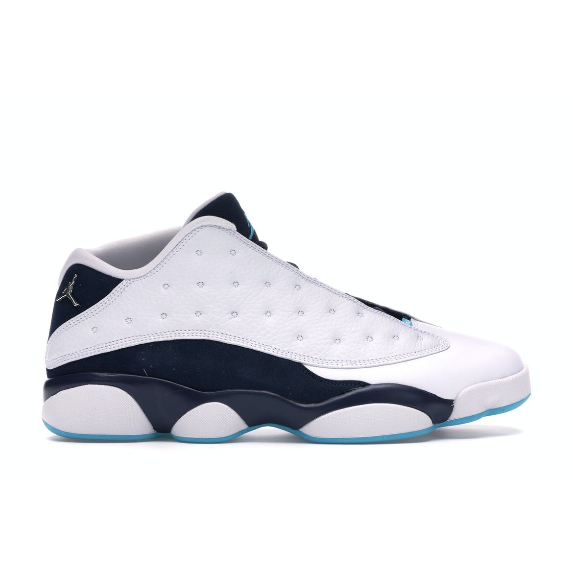 Мужские кроссовки Air Jordan 13 Low Hornets White Metallic-Silver Midnight-Navy 310810-107
Мужские кроссовки Air Jordan 13 Low Hornets White Metallic-Silver Midnight-Navy 310810-107
