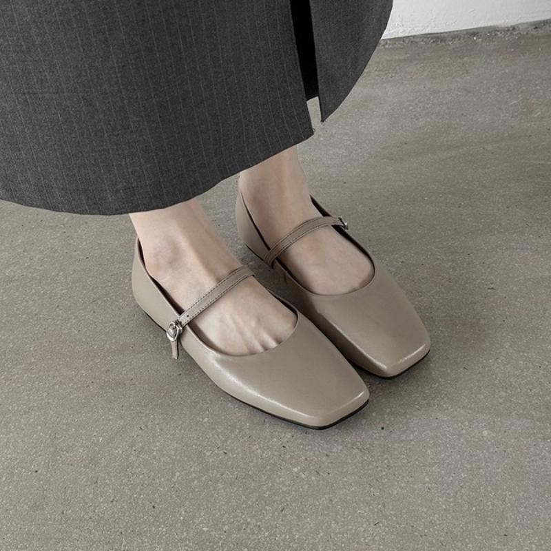 Мода 2025 Женские Весенне-Осенние Новые Одинарные Туфли Женская Мода Квадратный Носок Балетки Мэри Джейн Туфли Мягкая Повседневная Балетная Обувь 40 серый
Мода 2025 Женские Весенне-Осенние Новые Одинарные Туфли Женская Мода Квадратный Носок Балетки Мэри Джейн Туфли Мягкая Повседневная Балетная Обувь 40 серый