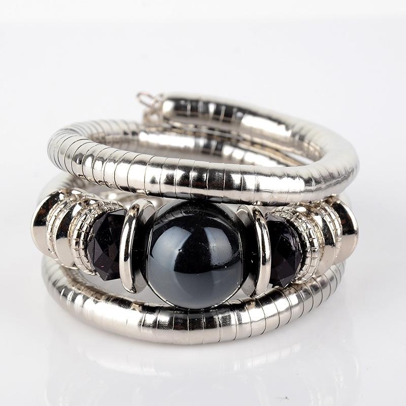 Exaggerated Personality Snake Bone-shaped Turquoise Beads Multi-layer Stretchable Bangles for Women Bohemia Fashion Zircon Gift чорний
Exaggerated Personality Snake Bone-shaped Turquoise Beads Multi-layer Stretchable Bangles for Women Bohemia Fashion Zircon Gift чорний