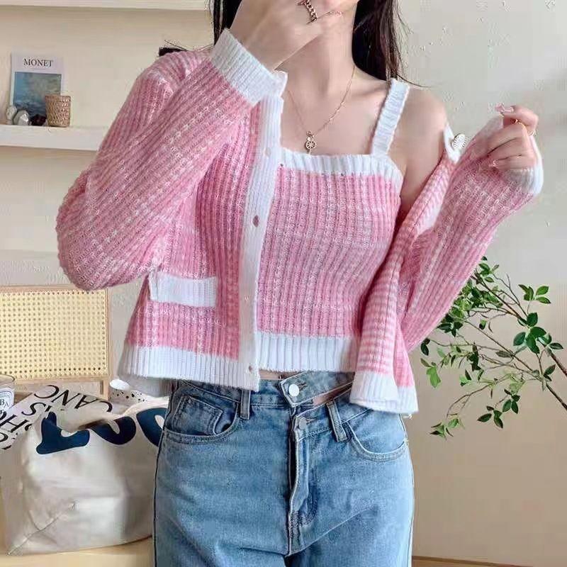Fall New Arrival Classic Style Contrast Color Spaghetti Straps Knitted Cardigan Loose Cropped Sweater Women Two-piece Set Elegant Tops Women Blue All yards
Fall New Arrival Classic Style Contrast Color Spaghetti Straps Knitted Cardigan Loose Cropped Sweater Women Two-piece Set Elegant Tops Women Blue All yards
