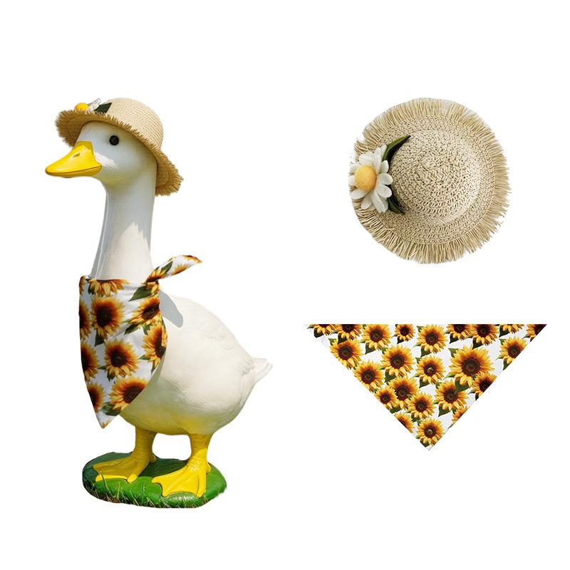 Pastoral Style Porch Goose Dog Costume Set for Halloween Ornament
Pastoral Style Porch Goose Dog Costume Set for Halloween Ornament