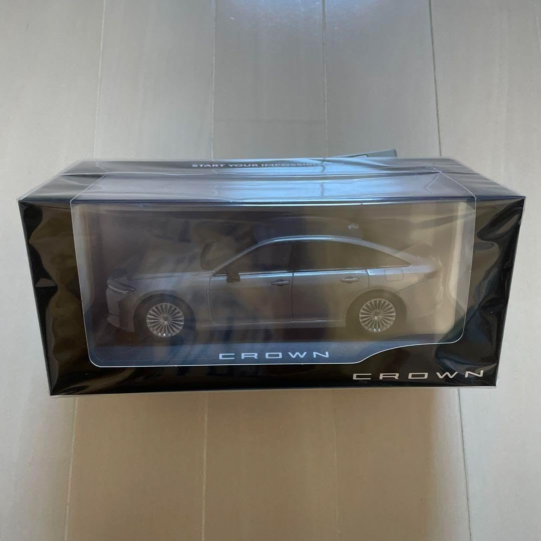 Миниатюрная модель Toyota Crown 1 30 Литой драгоценный металл
Миниатюрная модель Toyota Crown 1 30 Литой драгоценный металл