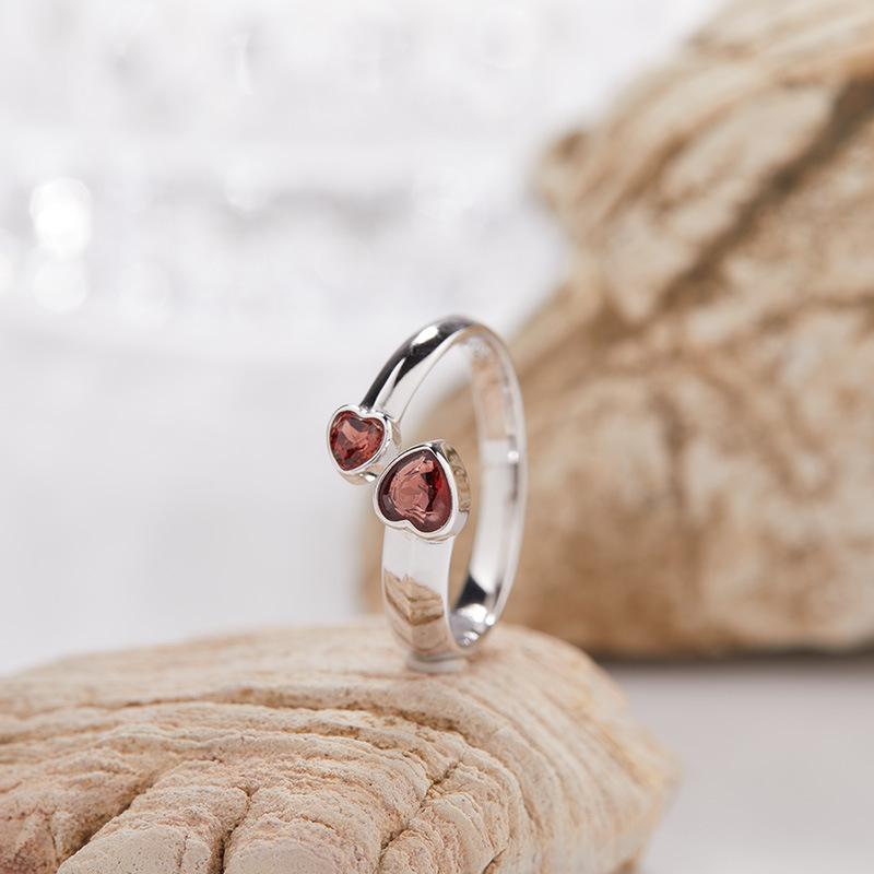 Original Design High Sense S925 Sterling Silver Natural Colored Treasure Ring Index Finger Ring Jewelry Niche Does Not Fade Women
Original Design High Sense S925 Sterling Silver Natural Colored Treasure Ring Index Finger Ring Jewelry Niche Does Not Fade Women