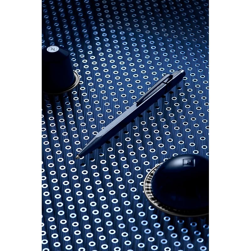 CARAN D ACHE Caran d Ache ballpoint pen oily 849 Nespresso edition 6 NF0849-149 limited Officially imported product
CARAN D ACHE Caran d Ache ballpoint pen oily 849 Nespresso edition 6 NF0849-149 limited Officially imported product