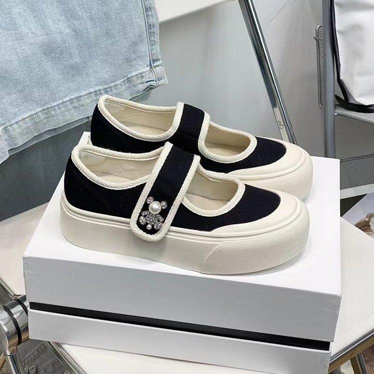 Spring and Autumn new canvas shoes platform round head Velcro college style Mary Jane shoes women s shoes 40 чорний
Spring and Autumn new canvas shoes platform round head Velcro college style Mary Jane shoes women s shoes 40 чорний