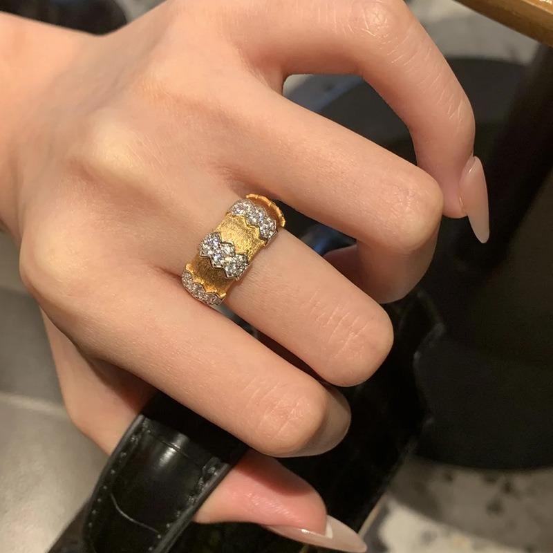 New in Simple Style Wire Drawing rings Fashion for women Light Luxury Geometric Female Ring Party Wedding Popular Jewelry resizable
New in Simple Style Wire Drawing rings Fashion for women Light Luxury Geometric Female Ring Party Wedding Popular Jewelry resizable