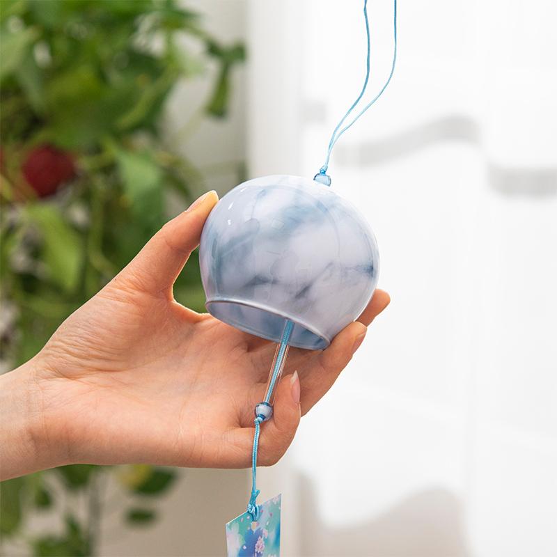 Japanese Wind Chimes Marble Texture Glass Wind Bells Handmade Pendants for Birthday Gift Outdoor Home Garden Decoration Wall Art
Japanese Wind Chimes Marble Texture Glass Wind Bells Handmade Pendants for Birthday Gift Outdoor Home Garden Decoration Wall Art