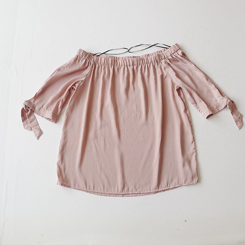 Summer Women s Half-Sleeved Lace-up Shirt Artificial Silk off-Neck Pullover Loose Belly-Covering Solid Color Versatile Top 6X Pink 36
Summer Women s Half-Sleeved Lace-up Shirt Artificial Silk off-Neck Pullover Loose Belly-Covering Solid Color Versatile Top 6X Pink 36