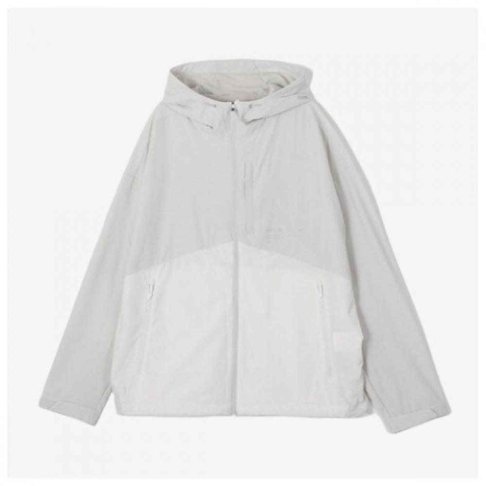 New Balance New Balance New Balance Windscreen Kqj Nbnmec1033 16 Uni P Beige series/105
New Balance New Balance New Balance Windscreen Kqj Nbnmec1033 16 Uni P Beige series/105